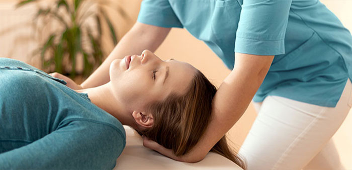 chiropractor for neck pain in Ontario
